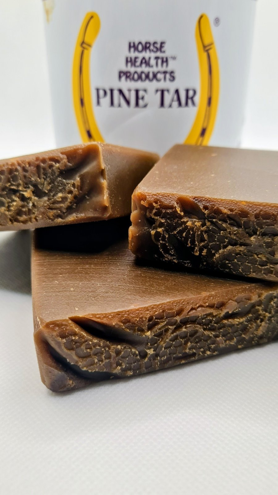 Sabon na may PIne tar, Carabao's milk, Calendula infusion at Turmeric powder