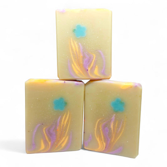 Sabon Na May 50% EVOO, Carabao's milk, Colloidal oatmeal at Papaya extract